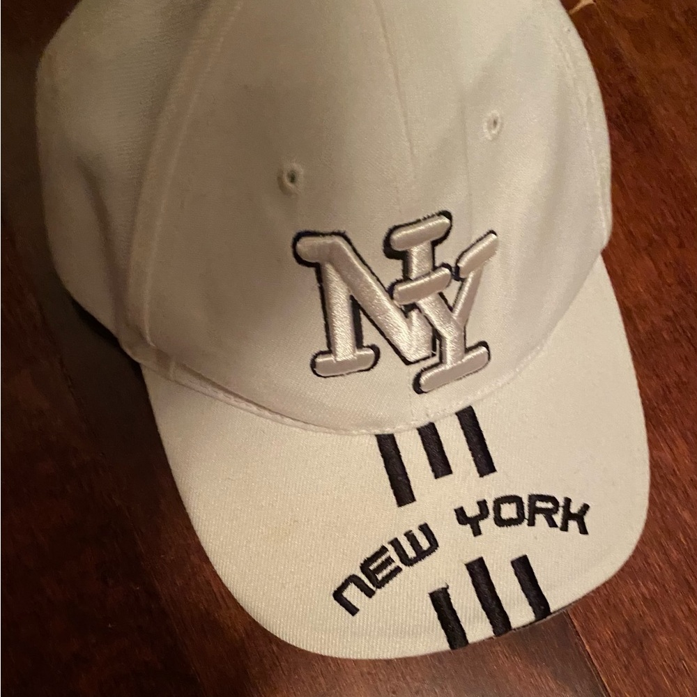 White New York Cap